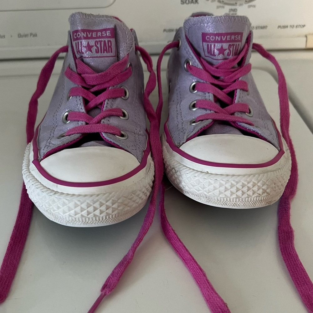 Size 1 US 13.5 UK 32 EA - Converse Chuck Taylor All Star Low Purple Pink Shimmer